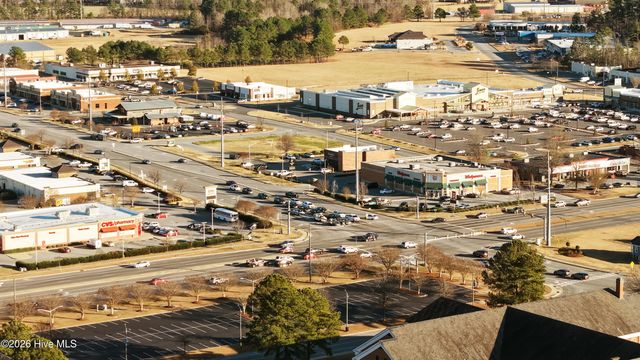 3921 Granada Drive B, Winterville, NC 28590