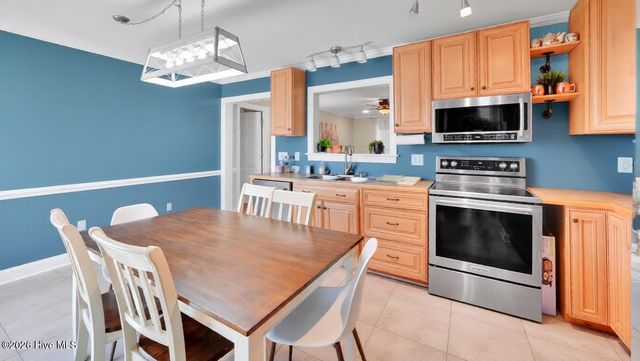 3921 Granada Drive B, Winterville, NC 28590