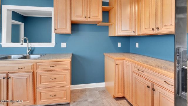 3921 Granada Drive B, Winterville, NC 28590