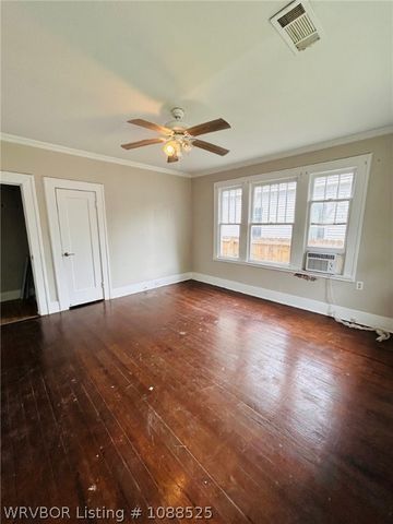 615 N 21st Street, Fort Smith, AR 72901