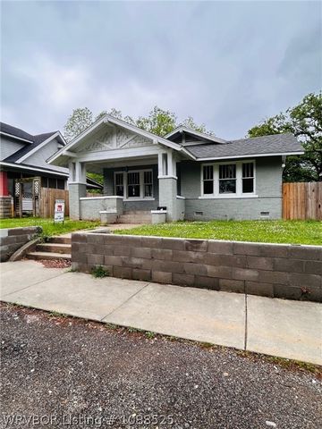 615 N 21st Street, Fort Smith, AR 72901