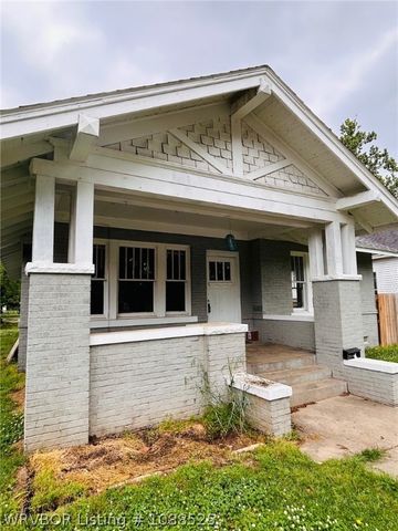 615 N 21st Street, Fort Smith, AR 72901