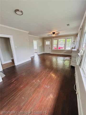 615 N 21st Street, Fort Smith, AR 72901