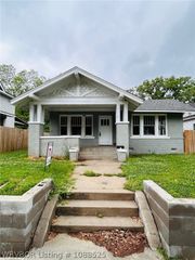 615 N 21st Street, Fort Smith, AR 72901