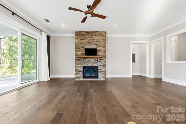 14015 Camden Close Circle, Huntersville, NC 28078