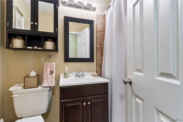 919 Snows Mill, Tuscaloosa, AL 35406