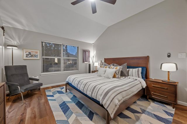 5935 Salcon Cliff DR, Austin, TX 78749
