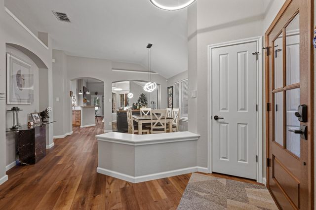 5935 Salcon Cliff DR, Austin, TX 78749