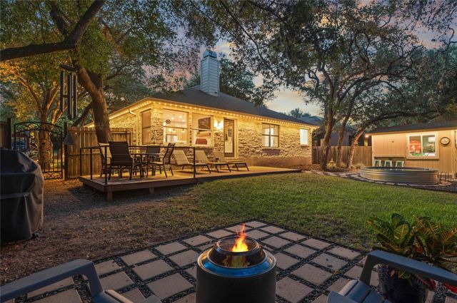 5935 Salcon Cliff DR, Austin, TX 78749