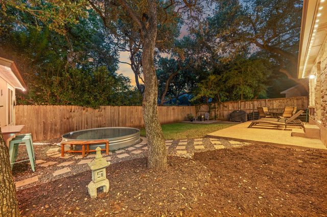 5935 Salcon Cliff DR, Austin, TX 78749