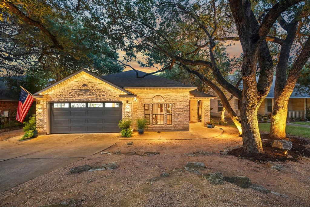 5935 Salcon Cliff DR, Austin, TX 78749