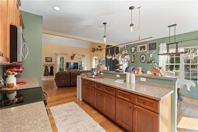 2249 Fuller Mill Road, Thomasville, NC 27360