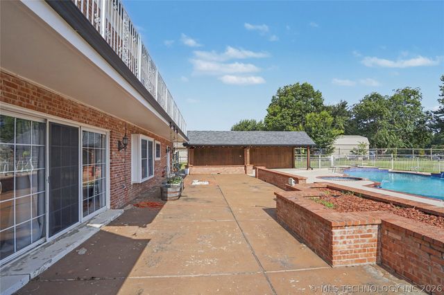 1250 Easy Street, Claremore, OK 74017