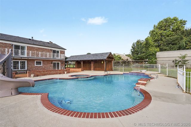 1250 Easy Street, Claremore, OK 74017