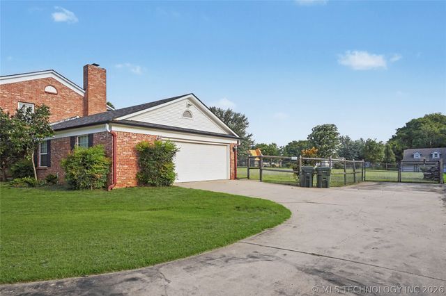 1250 Easy Street, Claremore, OK 74017