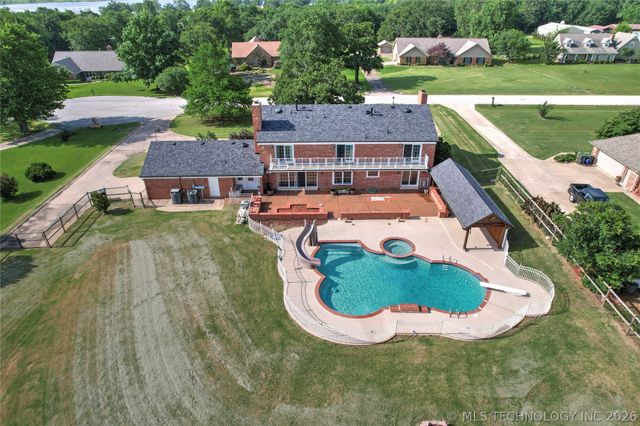 1250 Easy Street, Claremore, OK 74017