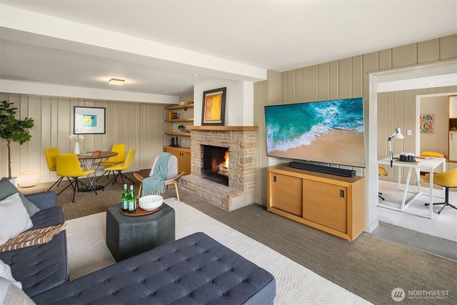 1575 Magnolia Boulevard W, Seattle, WA 98199