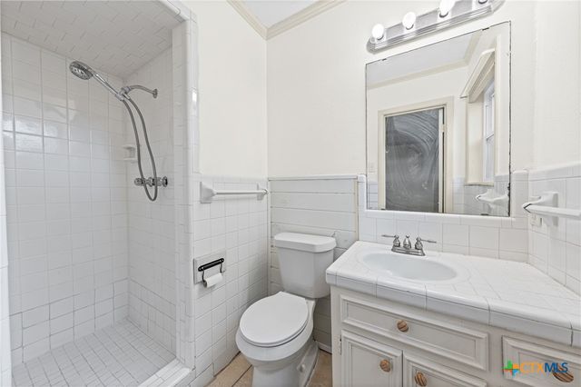 2303 N 15th Street, Temple, TX 76501