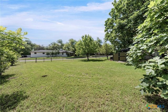 2303 N 15th Street, Temple, TX 76501