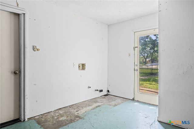 2303 N 15th Street, Temple, TX 76501