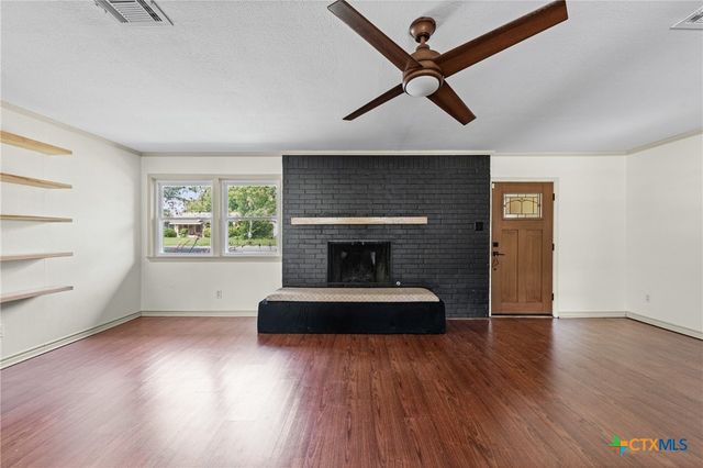 2303 N 15th Street, Temple, TX 76501