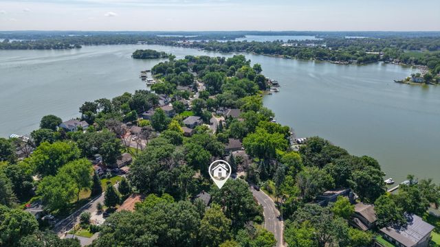 1754 Wildhurst Lane, Mound, MN 55364