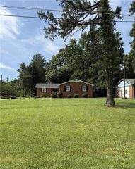5711 Roundtable Road, Greensboro, NC 27407