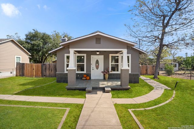 1530 SW 19th Street, San Antonio, TX 78207