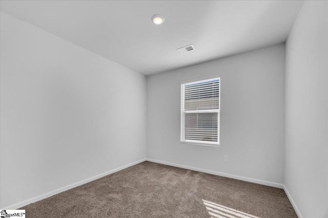 127 Ella B Lane, Easley, SC 29640