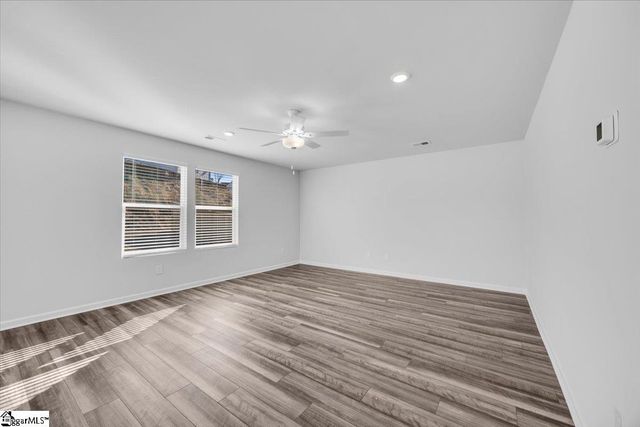 127 Ella B Lane, Easley, SC 29640