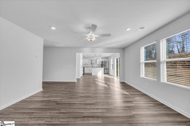 127 Ella B Lane, Easley, SC 29640