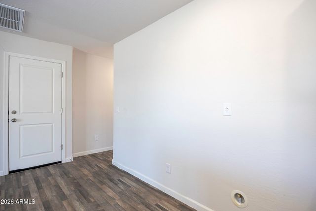 181 W DOUGLAS Avenue, Coolidge, AZ 85128