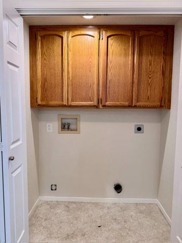 1205 Saddle Ct, Auburn, CA 95603