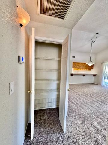 1205 Saddle Ct, Auburn, CA 95603