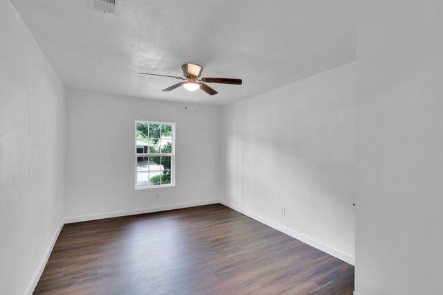 6124 Sundown Drive, Fort Worth, TX 76114