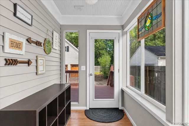 45 Park Street, Oxford Village, MI 48371