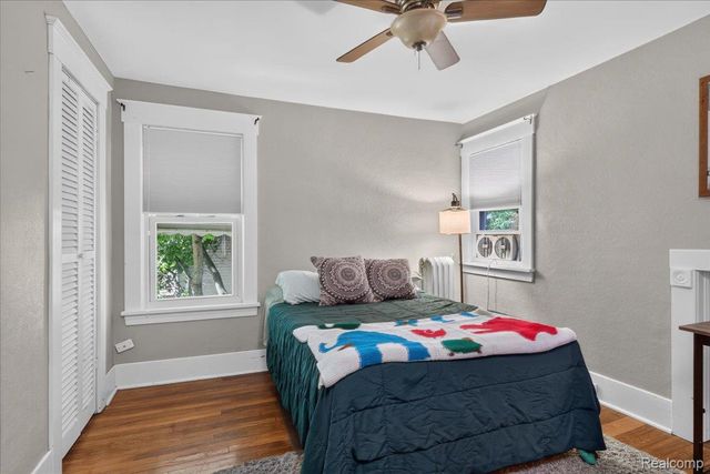45 Park Street, Oxford Village, MI 48371