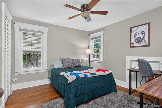 45 Park Street, Oxford Village, MI 48371