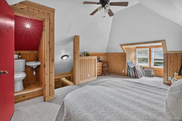 45 Park Street, Oxford Village, MI 48371