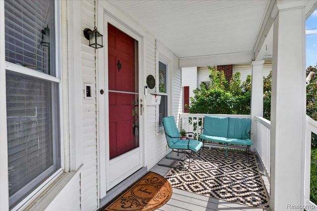 45 Park Street, Oxford Village, MI 48371