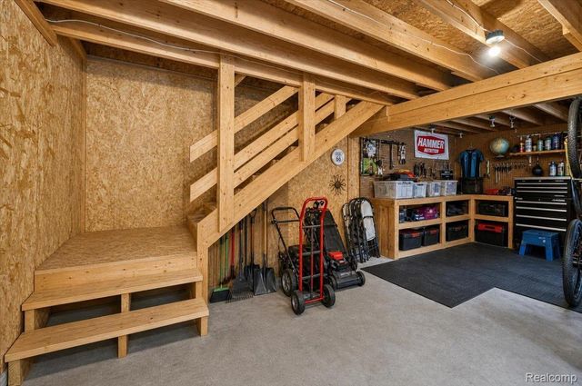 45 Park Street, Oxford Village, MI 48371