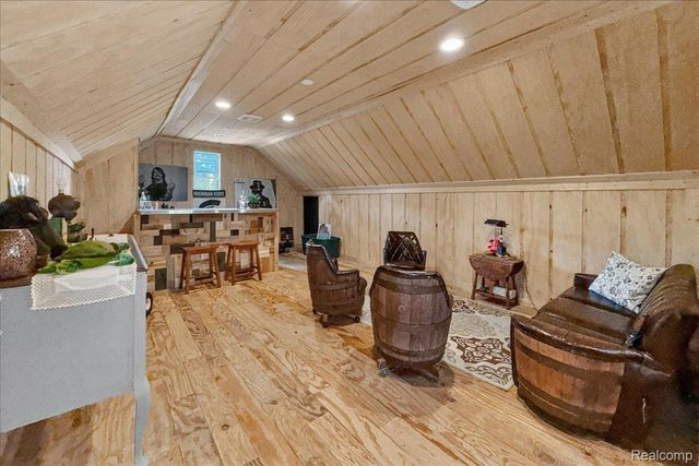 45 Park Street, Oxford Village, MI 48371