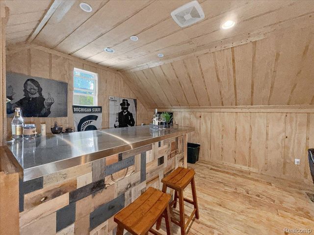 45 Park Street, Oxford Village, MI 48371
