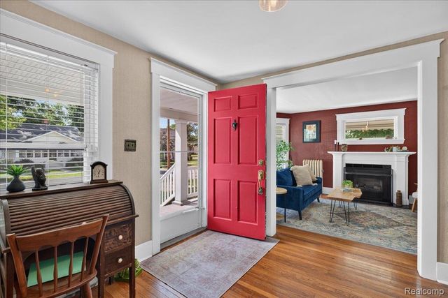 45 Park Street, Oxford Village, MI 48371