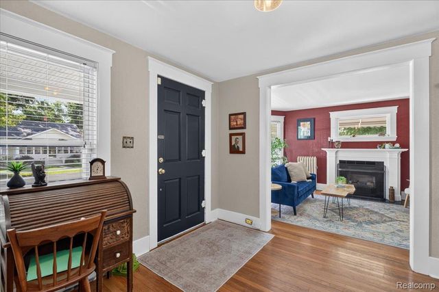 45 Park Street, Oxford Village, MI 48371