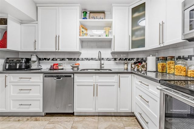 4330 Hillcrest Dr 516 516, Hollywood, FL 33021