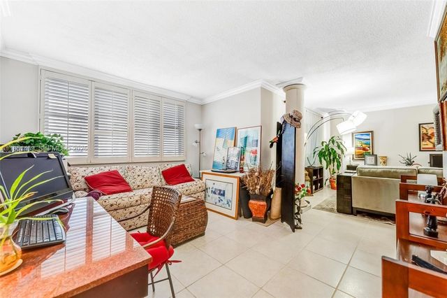 4330 Hillcrest Dr 516 516, Hollywood, FL 33021
