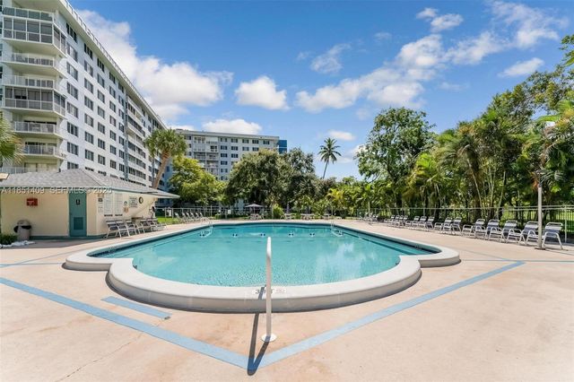 4330 Hillcrest Dr 516 516, Hollywood, FL 33021