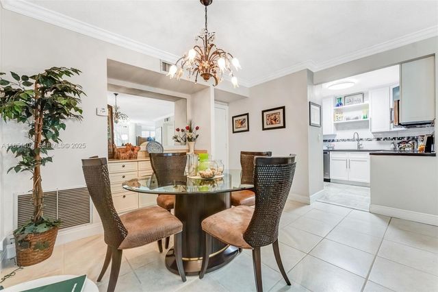 4330 Hillcrest Dr 516 516, Hollywood, FL 33021