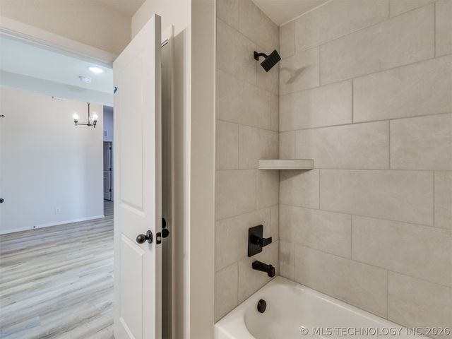 7510 E 90th Place North, Owasso, OK 74055
